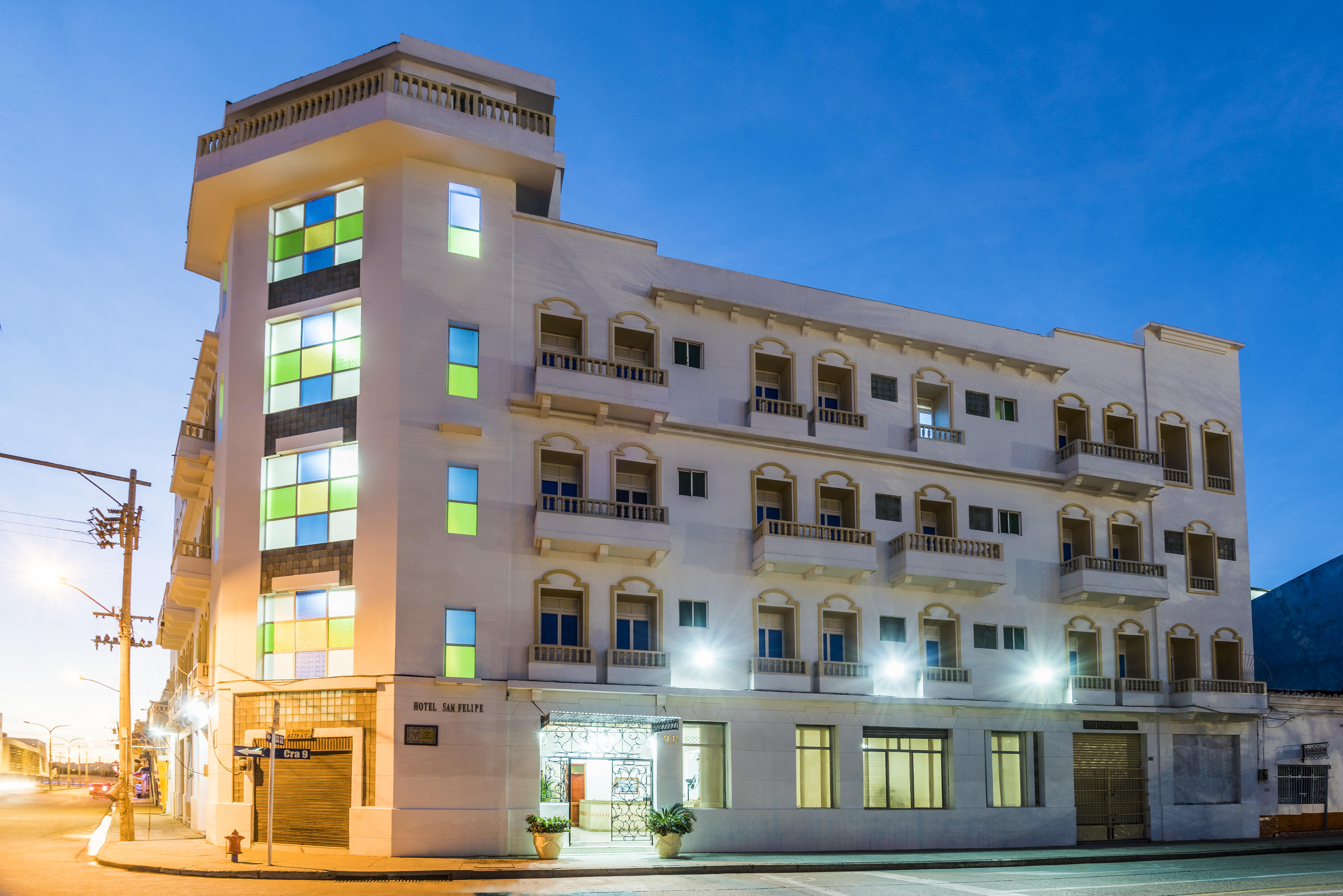 Hotel Dorado Plaza Centro Historico Картахена Экстерьер фото
