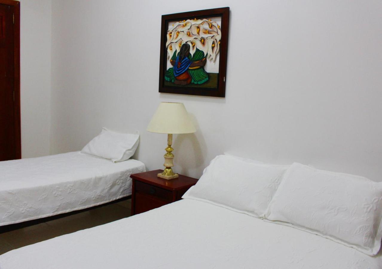 Hotel Dorado Plaza Centro Historico Картахена Экстерьер фото